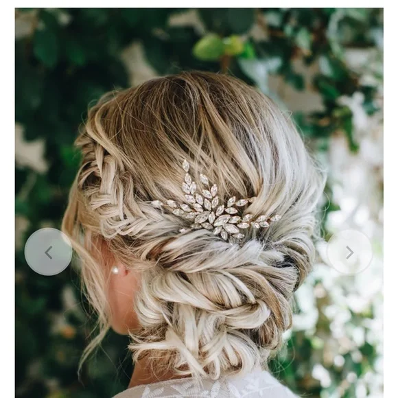 Brides & Hairpins NWT ISADORA CLIP